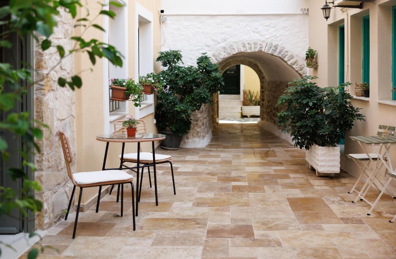 Limeria Studios & Maisonettes Parga Bagian luar foto